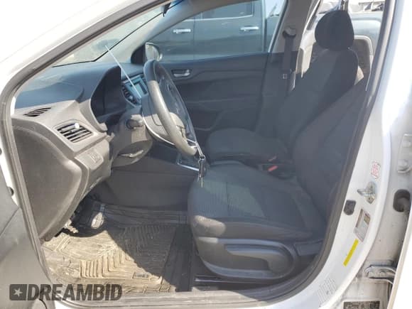 ✅ 2018 Hyundai Accent SEL • VIN: 3KPC24A39JE007030 • Лот: 73013994. Опубликован ранее на Copart с пробегом 104 071 миль. Бесплатный доступ к архиву аукционных продаж из США и подробный отчёт об истории автомобиля на DreamBid. Изображение 7.