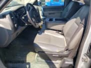 ✅ 2012 Chevrolet Silverado 1500 • VIN: 1GC5CZCG0CZ152581 • Lot: 68301195. Wystawiony na Copart z przebiegiem 164 239 mil. Bezpłatny archiwum sprzedaży aukcyjnych z USA i szczegółowy raport historii pojazdu na DreamBid. Zdjęcie 7.