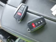 ✅ 2020 Toyota Highlander Limited • VIN: 5TDDZRBH6LS014713 • Lot: 42142576. Wystawiony na IAAI z przebiegiem 50 844 mil. Bezpłatny archiwum sprzedaży aukcyjnych z USA i szczegółowy raport historii pojazdu na DreamBid. Zdjęcie 11.