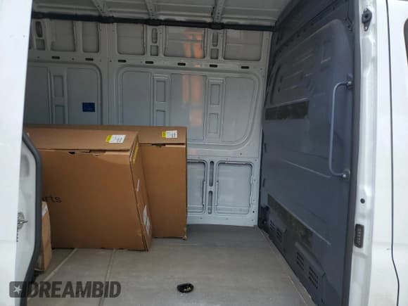 ✅ 2023 Mercedes-Benz Sprinter Cargo • VIN: W1Y70BGY5PT152625 • Lot: 57841615. Listed on Copart with 25,992 mi. Free auction sales archive from the USA and detailed vehicle history report at DreamBid. Image 11.