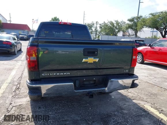 ✅ 2019 Chevrolet Silverado 1500 LT • VIN: 2GCRCPECXK1163496 • Lot: 42667633. Wystawiony na IAAI z przebiegiem 189 649 mil. Bezpłatny archiwum sprzedaży aukcyjnych z USA i szczegółowy raport historii pojazdu na DreamBid. Zdjęcie 16.