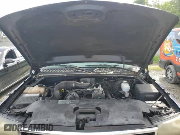 2006 Chevrolet Silverado 1500 LS с VIN 1GCEC19X56Z246209, выставлен на аукционе Copart как лот 70563034 с пробегом 206 671 миль миль и Списание • Salvage title. История ставок и продаж доступна на DreamBid. Изображение 11.