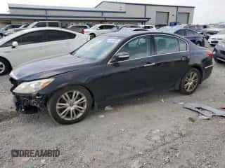 2013 Hyundai Genesis 3.8L z VIN KMHGC4DD2DU246455, wystawiony jako Copart lot #64014954 z przebiegiem 106 292 mil mil oraz Szkoda całkowita • Salvage title. Historia ofert i sprzedaży dostępna na DreamBid. Obrazek 1.