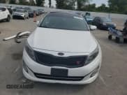 ✅ 2014 Kia Optima SX Turbo • VIN: 5XXGR4A63EG325942 • Lot: 81378815. Wystawiony na Copart z przebiegiem 150 654 mil. Bezpłatny archiwum sprzedaży aukcyjnych z USA i szczegółowy raport historii pojazdu na DreamBid. Zdjęcie 5.