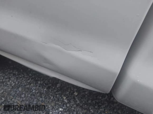 ✅ 2015 GMC Sierra 1500 • VIN: 1GTN1TEC9FZ904800 • Лот: 43502190. Опубликован ранее на IAAI с пробегом 218 605 миль. Бесплатный доступ к архиву аукционных продаж из США и подробный отчёт об истории автомобиля на DreamBid. Изображение 18.