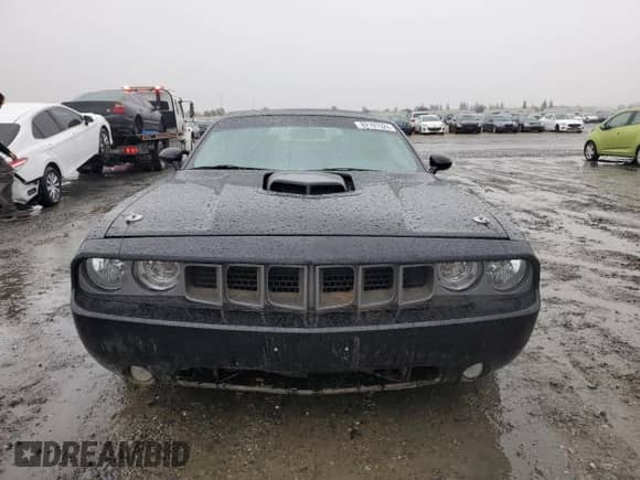 2014 Dodge Challenger R/T 100th Anniversary Appearance with VIN 2C3CDYBTXEH295056, listed as a Copart auction lot 82197524 with 90,277 mi miles and Salvage title. Bid and sale history available at DreamBid. Image 5.