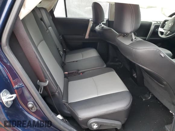 ✅ 2023 Toyota 4Runner SR5 Premium • VIN: JTENU5JR4P6182101 • Lot: 82653303. Listed on Copart with 6,221 mi. Free auction sales archive from the USA and detailed vehicle history report at DreamBid. Image 11.