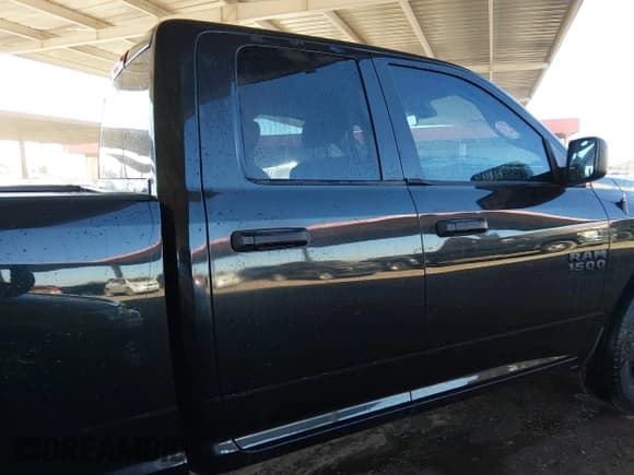 ✅ 2017 Ram 1500 Express • VIN: 1C6RR6FG5HS846913 • Lot: 43646692. Wystawiony na IAAI z przebiegiem 176 638 mil. Bezpłatny archiwum sprzedaży aukcyjnych z USA i szczegółowy raport historii pojazdu na DreamBid. Zdjęcie 13.