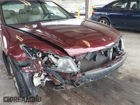 ✅ 2008 Honda Accord EX-L • VIN: 1HGCP26888A119133 • Lot: 43623718. Listed on IAAI with 203,067 mi. Free auction sales archive from the USA and detailed vehicle history report at DreamBid. Image 6.