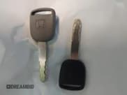 ✅ 2010 Honda Odyssey LX • VIN: 5FNRL3H24AB059836 • Lot: 43704388. Listed on IAAI with 140,336 mi. Free auction sales archive from the USA and detailed vehicle history report at DreamBid. Image 11.