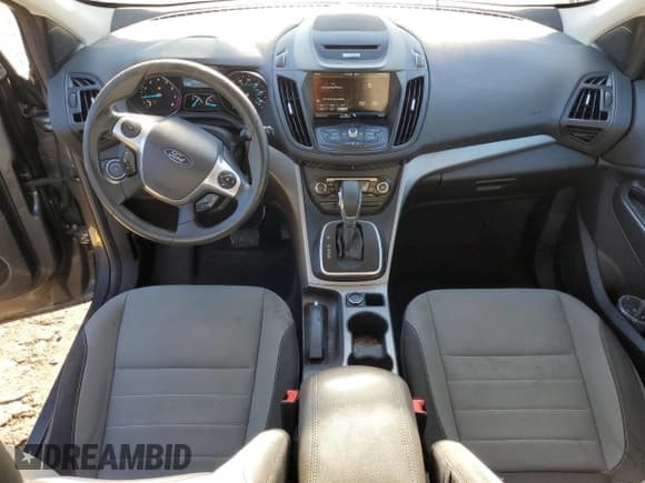 ✅ 2014 Ford Escape SE • VIN: 1FMCU0GX7EUB78942 • Lot: 91443155. Wystawiony na Copart z przebiegiem 165 239 mil. Bezpłatny archiwum sprzedaży aukcyjnych z USA i szczegółowy raport historii pojazdu na DreamBid. Zdjęcie 8.