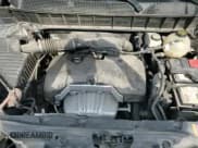 ✅ 2018 GMC Acadia SLE • VIN: 1GKKNKLA5JZ134708 • Lot: 81496855. Wystawiony na Copart z przebiegiem 127 276 mil. Bezpłatny archiwum sprzedaży aukcyjnych z USA i szczegółowy raport historii pojazdu na DreamBid. Zdjęcie 16.