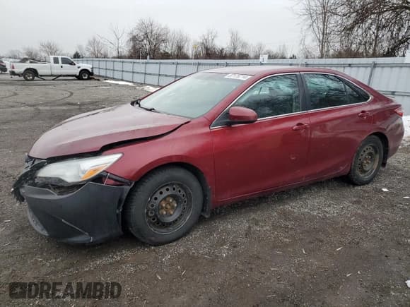 ✅ 2015 Toyota Camry XLE • VIN: 4T1BD1FK7FU162863 • Lot: 87176714. Listed on Copart with 271,756 mi. Free auction sales archive from the USA and detailed vehicle history report at DreamBid. Image 1.