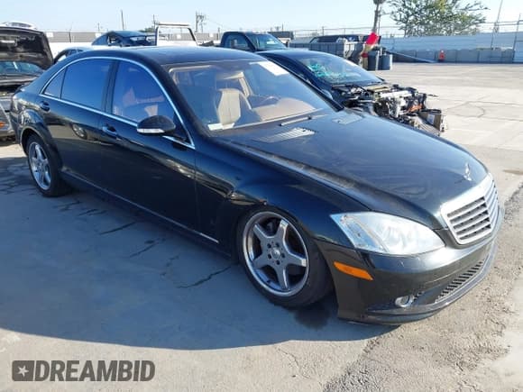 ✅ 2007 Mercedes-Benz S 550 • VIN: WDDNG71X57A092979 • Лот: 43794803. Опубликован ранее на IAAI с пробегом 82 650 миль. Бесплатный доступ к архиву аукционных продаж из США и подробный отчёт об истории автомобиля на DreamBid. Изображение 1.