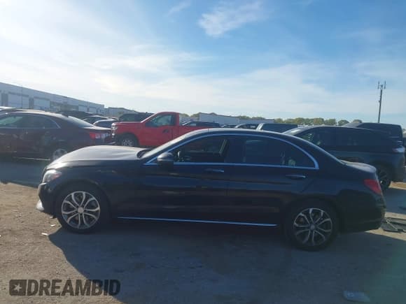 ✅ 2016 Mercedes-Benz C 300 • VIN: 55SWF4JB4GU112181 • Lot: 43660331. Listed on IAAI with 151,384 mi. Free auction sales archive from the USA and detailed vehicle history report at DreamBid. Image 14.