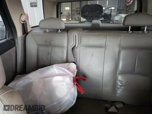 ✅ 2006 Saturn VUE • VIN: 5GZCZ63416S864474 • Lot: 78218194. Wystawiony na Copart z przebiegiem 212 626 mil. Bezpłatny archiwum sprzedaży aukcyjnych z USA i szczegółowy raport historii pojazdu na DreamBid. Zdjęcie 10.