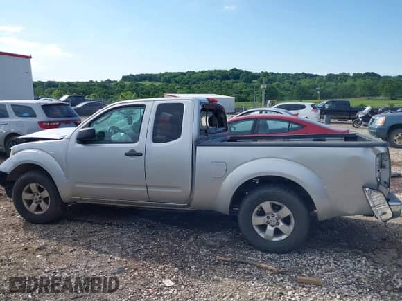 2011 Nissan Frontier SV z VIN 1N6AD0CU3BC428392, wystawiony jako IAAI lot #42286524 z przebiegiem 138 565 mil mil oraz . Historia ofert i sprzedaży dostępna na DreamBid. Obrazek 15.