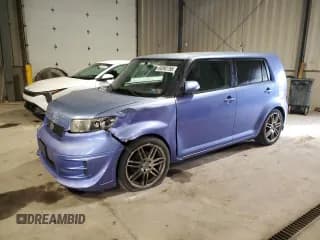 ✅ 2010 Scion xB • VIN: JTLZE4FE2A1117145 • Лот: 84592755. Опубликован ранее на Copart с пробегом 201 114 миль. Бесплатный доступ к архиву аукционных продаж из США и подробный отчёт об истории автомобиля на DreamBid. Изображение 1.