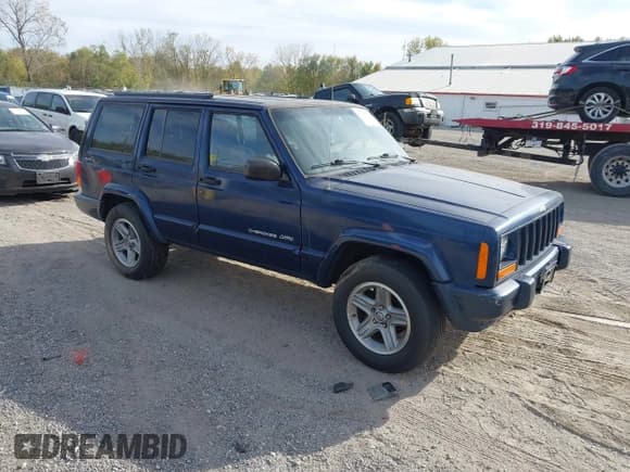 ✅ 2001 Jeep Cherokee Sport • VIN: 1J4FF58S71L502445 • Lot: 43548532. Listed on IAAI with 284,990 mi. Free auction sales archive from the USA and detailed vehicle history report at DreamBid. Image 1.