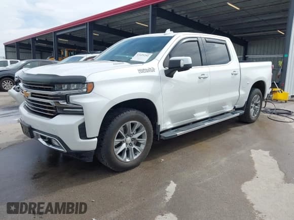 ✅ 2020 Chevrolet Silverado 1500 High Country • VIN: 3GCUYHET3LG401392 • Lot: 43325251. Listed on IAAI with 56,094 mi. Free auction sales archive from the USA and detailed vehicle history report at DreamBid. Image 2.