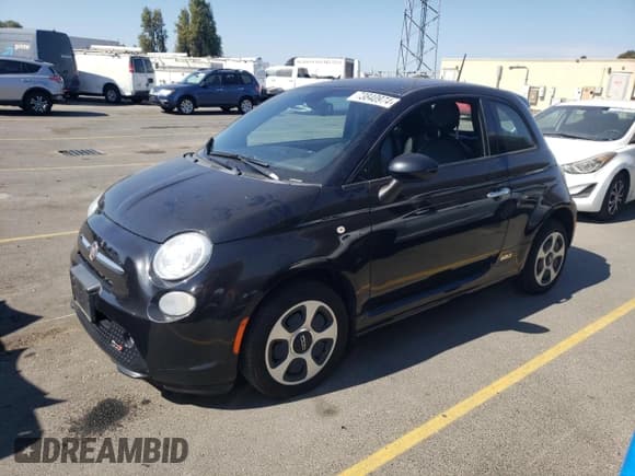 ✅ 2013 FIAT 500e • VIN: 3C3CFFGE9DT714089 • Lot: 73840974. Listed on Copart with 79,837 mi. Free auction sales archive from the USA and detailed vehicle history report at DreamBid. Image 1.