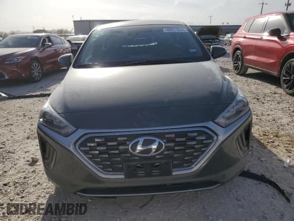 ✅ 2022 Hyundai Ioniq Blue • VIN: KMHC65LC2NU281535 • Lot: 48211845. Wystawiony na Copart z przebiegiem 43 953 mil. Bezpłatny archiwum sprzedaży aukcyjnych z USA i szczegółowy raport historii pojazdu na DreamBid. Zdjęcie 5.