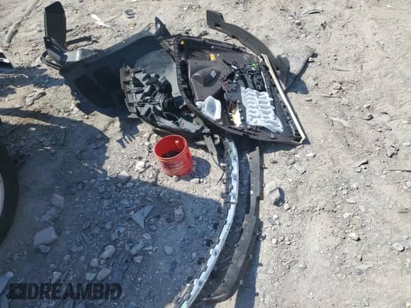 2015 Chevrolet Malibu LT z VIN 1G11C5SL0FF242186, wystawiony jako Copart lot #56439424 z przebiegiem 40 848 mil mil oraz . Historia ofert i sprzedaży dostępna na DreamBid. Obrazek 12.