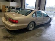 ✅ 1995 Chevrolet Caprice • VIN: 1G1BL52P6SR102370 • Лот: 73482634. Опубликован ранее на Copart с пробегом 93 170 миль. Бесплатный доступ к архиву аукционных продаж из США и подробный отчёт об истории автомобиля на DreamBid. Изображение 3.