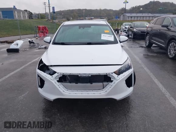 ✅ 2020 Hyundai Ioniq Limited • VIN: KMHC85LJ7LU060986 • Lot: 43474809. Listed on IAAI with 40,157 mi. Free auction sales archive from the USA and detailed vehicle history report at DreamBid. Image 13.