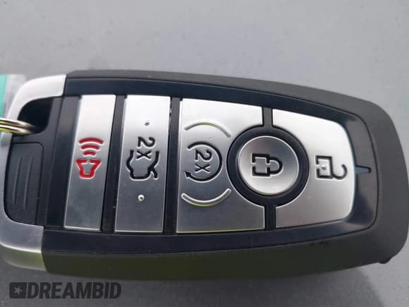 ✅ 2021 Ford Mustang GT • VIN: 1FA6P8CF2M5118909 • Lot: 40580656. Listed on IAAI with 46,924 mi. Free auction sales archive from the USA and detailed vehicle history report at DreamBid. Image 11.