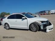 ✅ 2013 Volkswagen Jetta TDI w/Premium • VIN: 3VWLL7AJXDM392313 • Лот: 42131758. Опубликован ранее на IAAI с пробегом 98 618 миль. Бесплатный доступ к архиву аукционных продаж из США и подробный отчёт об истории автомобиля на DreamBid. Изображение 13.