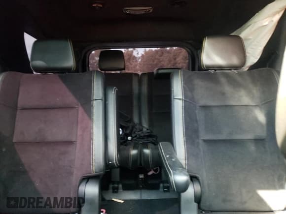 ✅ 2024 Dodge Durango SRT 392 AlcHEMI • VIN: 1C4SDJGJ8RC221648 • Lot: 81200105. Wystawiony na Copart z przebiegiem 11 857 mil. Bezpłatny archiwum sprzedaży aukcyjnych z USA i szczegółowy raport historii pojazdu na DreamBid. Zdjęcie 10.