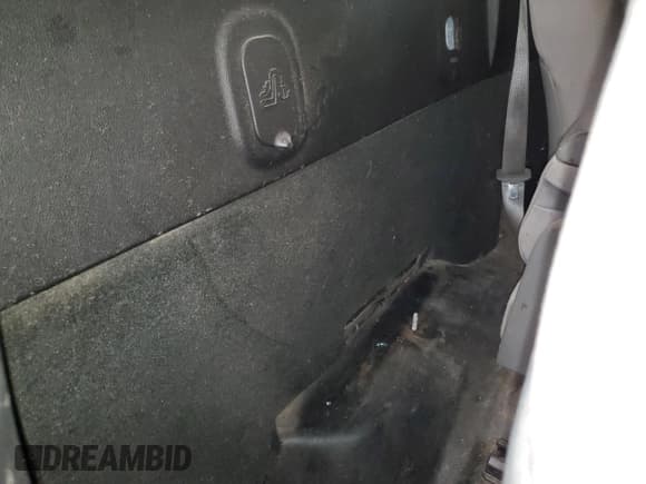 ✅ 2014 Chevrolet Silverado 1500 Work Truck • VIN: 1GCNCPEH8EZ174924 • Лот: 84998395. Опубликован ранее на Copart с пробегом 224 425 миль. Бесплатный доступ к архиву аукционных продаж из США и подробный отчёт об истории автомобиля на DreamBid. Изображение 10.