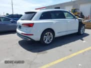 ✅ 2023 Audi Q7 Premium Plus • VIN: WA1LXBF79PD010404 • Lot: 42207521. Listed on IAAI with 30,589 mi. Free auction sales archive from the USA and detailed vehicle history report at DreamBid. Image 4.