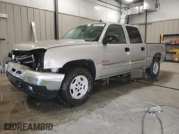 ✅ 2007 Chevrolet Silverado 1500 LT2 • VIN: 2GCEK13N571178188 • Lot: 69973214. Listed on Copart with 185,447 mi. Free auction sales archive from the USA and detailed vehicle history report at DreamBid. Image 1.