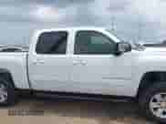2007 Chevrolet Silverado 1500 1LT z VIN 3GCEK13387G506628, wystawiony jako IAAI lot #42087661 z przebiegiem 270 119 mil mil oraz . Historia ofert i sprzedaży dostępna na DreamBid. Obrazek 12.