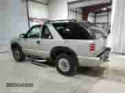 2000 Chevrolet Blazer LS z VIN 1GNCT18W9YK188091, wystawiony jako Copart lot #78592844 z przebiegiem 69 497 mil mil oraz Szkoda całkowita • Salvage title. Historia ofert i sprzedaży dostępna na DreamBid. Obrazek 2.