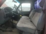 ✅ 1993 Ford F-150 • VIN: 2FTEF14N6PCB00090 • Лот: 85781585. Опубликован ранее на Copart с пробегом 164 777 миль. Бесплатный доступ к архиву аукционных продаж из США и подробный отчёт об истории автомобиля на DreamBid. Изображение 7.