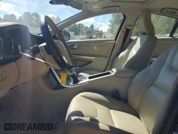 ✅ 2015 Volvo S60 T5 Drive-E Premier • VIN: YV126MFK2F1353652 • Lot: 85708235. Listed on Copart with 135,365 mi. Free auction sales archive from the USA and detailed vehicle history report at DreamBid. Image 7.