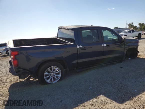 ✅ 2023 Chevrolet Silverado 1500 Custom • VIN: 3GCPABEK4PG182678 • Лот: 63836765. Опубликован ранее на Copart с пробегом 45 998 миль. Бесплатный доступ к архиву аукционных продаж из США и подробный отчёт об истории автомобиля на DreamBid. Изображение 3.