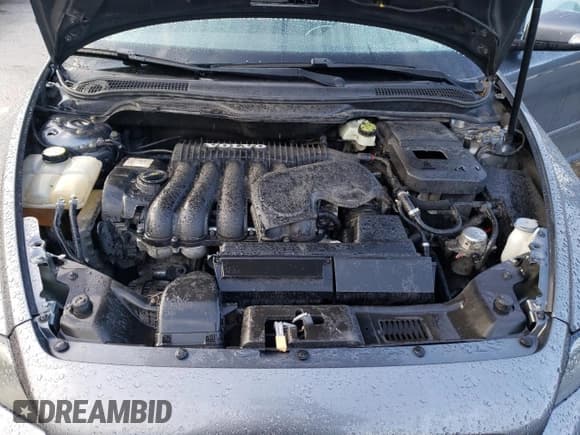 ✅ 2007 Volvo V50 2.4L • VIN: YV1MW382972311233 • Лот: 85242804. Опубликован ранее на Copart с пробегом 148 226 миль. Бесплатный доступ к архиву аукционных продаж из США и подробный отчёт об истории автомобиля на DreamBid. Изображение 12.