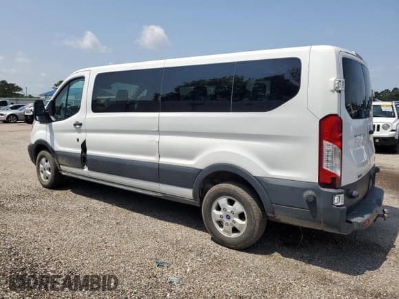 ✅ 2018 Ford Transit Passenger XL • VIN: 1FBZX2YG3JKB06453 • Лот: 57518745. Опубликован ранее на Copart с пробегом 137 724 миль. Бесплатный доступ к архиву аукционных продаж из США и подробный отчёт об истории автомобиля на DreamBid. Изображение 2.