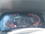 ✅ 2020 BMW X5 sDrive40i • VIN: 5UXCR4C05L9B38334 • Lot: 42537260. Wystawiony na IAAI z przebiegiem 54 703 mil. Bezpłatny archiwum sprzedaży aukcyjnych z USA i szczegółowy raport historii pojazdu na DreamBid. Zdjęcie 7.