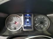 ✅ 2017 Toyota Tacoma TRD Sport • VIN: 3TMCZ5AN1HM067936 • Lot: 92842245. Wystawiony na Copart z przebiegiem 92 002 mil. Bezpłatny archiwum sprzedaży aukcyjnych z USA i szczegółowy raport historii pojazdu na DreamBid. Zdjęcie 9.