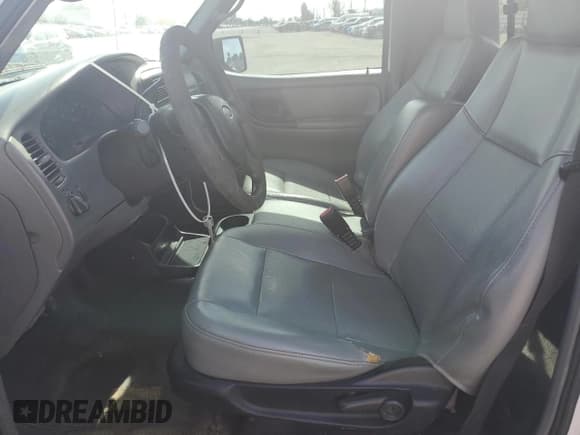 ✅ 2006 Ford Ranger XL • VIN: 1FTYR10D16PA88350 • Lot: 92615435. Wystawiony na Copart z przebiegiem 154 736 mil. Bezpłatny archiwum sprzedaży aukcyjnych z USA i szczegółowy raport historii pojazdu na DreamBid. Zdjęcie 7.