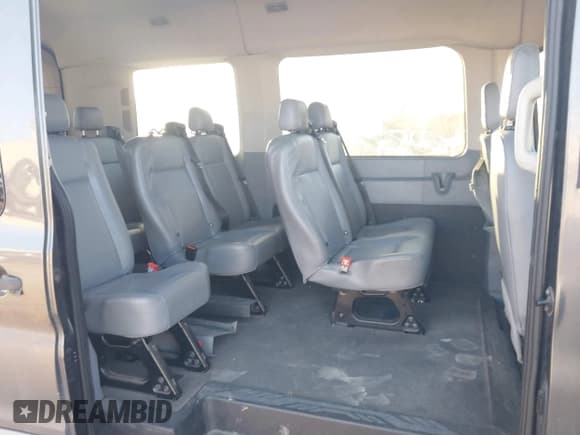 ✅ 2016 Ford Transit • VIN: 1FMZK1CG5GKA07021 • Лот: 41746959. Опубликован ранее на IAAI с пробегом 156 791 миль. Бесплатный доступ к архиву аукционных продаж из США и подробный отчёт об истории автомобиля на DreamBid. Изображение 8.