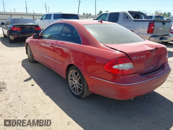 ✅ 2008 Mercedes-Benz CLK 350 • VIN: WDBTJ56H88F236858 • Lot: 41795197. Wystawiony na IAAI z przebiegiem 166 648 mil. Bezpłatny archiwum sprzedaży aukcyjnych z USA i szczegółowy raport historii pojazdu na DreamBid. Zdjęcie 3.