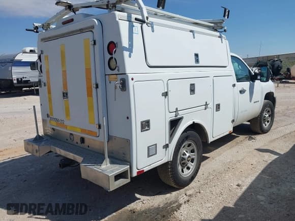 ✅ 2012 Chevrolet Silverado 2500HD Work Truck • VIN: 1GB0CVCG6CF190406 • Lot: 43387017. Listed on IAAI with 162,748 mi. Free auction sales archive from the USA and detailed vehicle history report at DreamBid. Image 4.