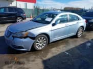 ✅ 2012 Chrysler 200 Touring • VIN: 1C3CCBBB6CN174200 • Lot: 43671017. Wystawiony na IAAI z przebiegiem 254 572 mil. Bezpłatny archiwum sprzedaży aukcyjnych z USA i szczegółowy raport historii pojazdu na DreamBid. Zdjęcie 21.