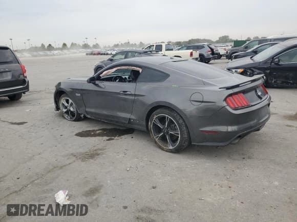 ✅ 2016 Ford Mustang GT Premium • VIN: 1FA6P8CF5G5202565 • Lot: 86446555. Wystawiony na Copart z przebiegiem 103 646 mil. Bezpłatny archiwum sprzedaży aukcyjnych z USA i szczegółowy raport historii pojazdu na DreamBid. Zdjęcie 2.